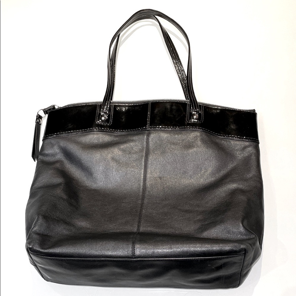 Authentic COACH Laura Circle Signature Black Leather Bag / Purse / Tote - LARGE - Picture 15 of 16